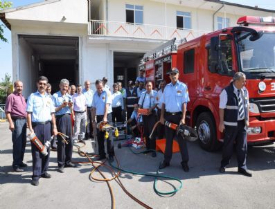 BAŞKANı KAMIL UĞURLU - Karaman İtfaiyesi'ne Yeni Araç Takviyesi