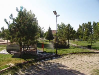 Kocasinan Kosova Parkı'nı Yeniledi