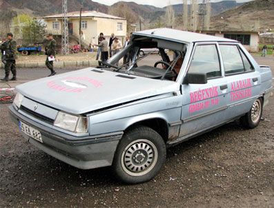 Oltu'da Trafik Kazası: 1 Ölü