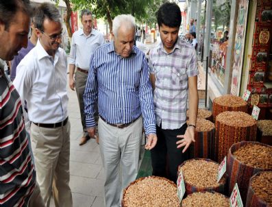 RECEP GÜVEN - Siirt Valisi Çolak Esnaf Gezilerine Devam Etti