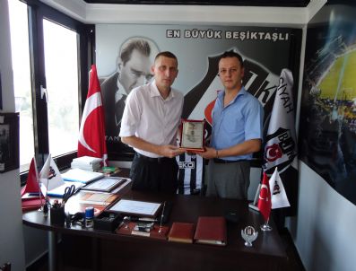 Kızılay'dan Beşiktaş Taraftarlarına Teşekkür