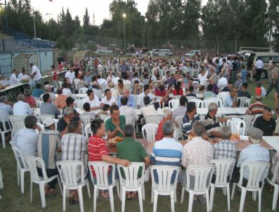 ALI ÇALDıR - Sarıçam Belediyesinden Baklalı'da İftar