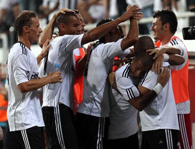 NİHAT KAHVECİ - Beşiktaş Helsinki maçı geniş özeti ve Querasma'nın harika golünü izle