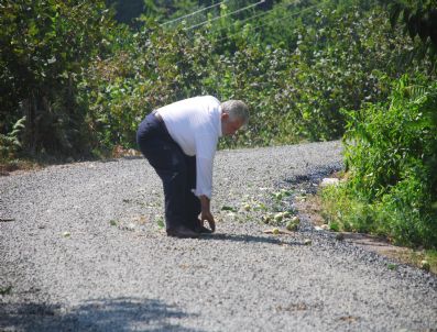 NUHIL KIREMITÇI - Göller Belediyesi'nden Komşu Köye Asfalt Jesti
