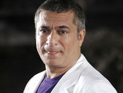 STELYO PIPIS - Mehmet Ali Erbil'den küfürlü kavga