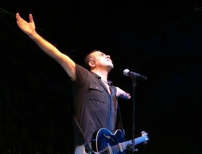 HALUK LEVENT - Halujk Levent'in başı beladan kurtulmuyor