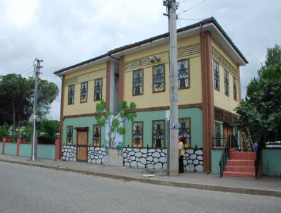 HÜSEYIN ANLAYAN - Fatsa'da Trafo Binalarına Yeni Çehre