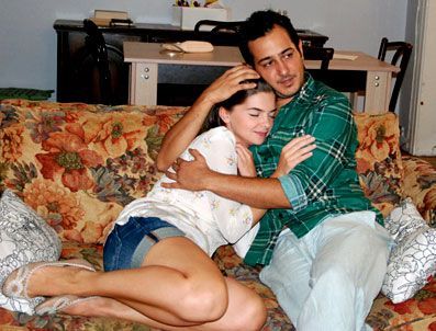 LALE MANSUR - Kavak Yelleri 124. bölüm Perşambe akşamı Kanal D'de