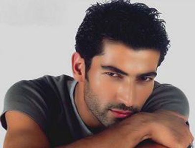 KENAN İMİRZALIOĞLU - Kenan İmirzalioğlu en gözde bekarlar arasında