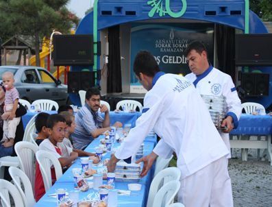 BOLLUCA - İlk Sokak İftarı Bolluca'da Gerçekleşti