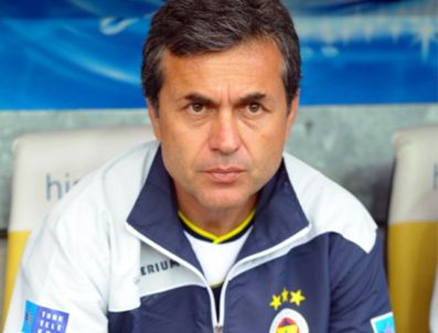 UEFA AVRUPA LIGI - Fenerbahçe Teknik Direktörü Aykut Kocaman: Kayıpsız geçmeye çalışacağız