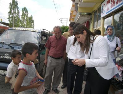 FAZILET DAĞCI ÇıĞLıK - Milletvekili Çığlık, Narman'da Esnafı Ziyaret Etti