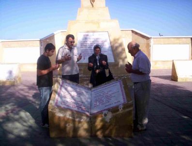 ENVER PAŞA - Şehit Dedesini Sarıkamış'ta Aradı