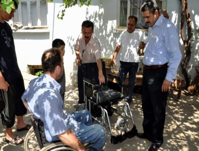 İBRAHIM ÖZKAN - Başkan Alıcık, Bir Engelliyi Daha Sevindirdi