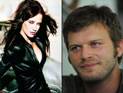 İDİL FIRAT - Kıvanç Tatlıtuğ'un rol arkadaşı 'Bond kızı'