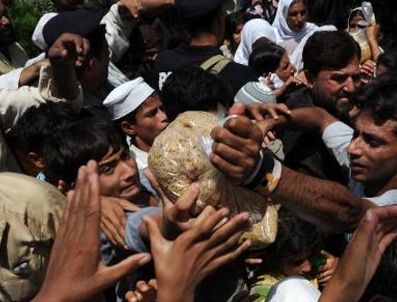 CERRAHPAŞA - Yardıma koşan Türkiye'ye minnettarlar