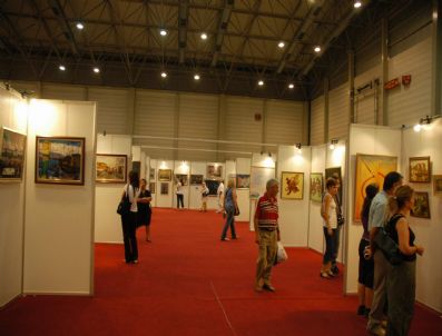 Uluslararası Sanat Günleri Resim Sergisi İef'de