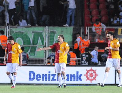 ALI SAMI YEN STADı - Spor Toto Süper Ligi'nde Galatasaray 17. sırada