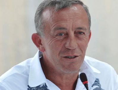 ALİ AĞAOĞLU - Ali Ağaoğlu oyunun rengini açıkladı