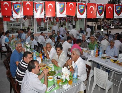 RECEP YALÇıN - Esnaf Ceyhan'daki İftarda Buluştu