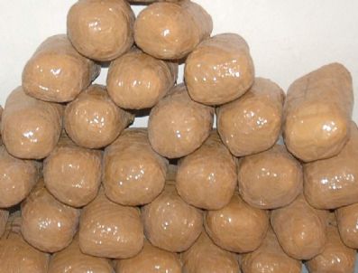 Jandarmadan Kaçarken Attıkları Çuvalda 12 Kilo Esrar Ele Geçirdi