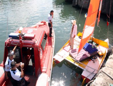 Kız Arkadaşı İçin Bin 500 Mil Gidecek