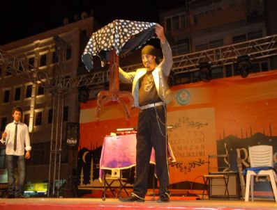 YETENEK SİZSİNİZ TÜRKİYE - Sihirbaz Oral Büyüledi