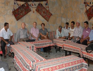 TAHA AKSOY - Ak Partili Aksoy Menemen'de