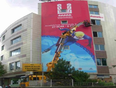 Etso'ya Universiade Makyajı