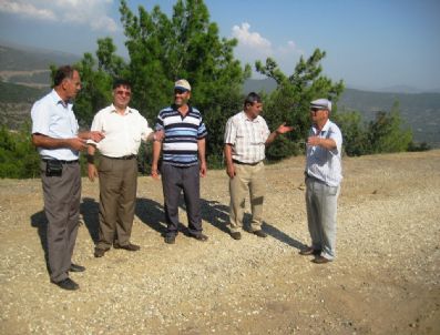 Meclis Üyeleri İncelemede