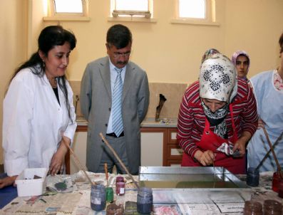 FARUK AKDOĞAN - Niğmek Meslek Sahibi Yapıyor