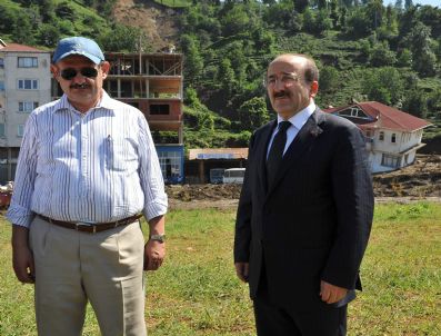 SÜLEYMAN YıLDıZ - Trabzon'dan Rize'ye Yardım Eli