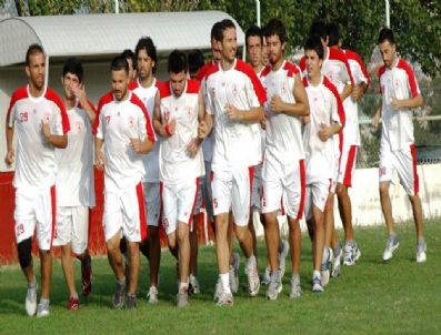 KıNıKLı - Denizli Belediyespor Cankurtaran' Da Kampa Girdi