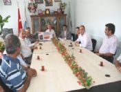 Ak Parti'den Referandumda 'Evet' Ziyareti