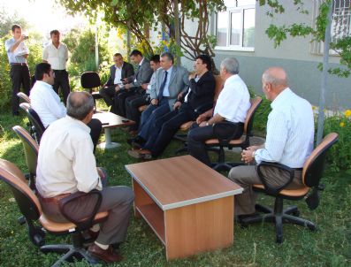 KEREM ALTUN - Ak Partili Vekiller Referandum Ziyaretlerinde