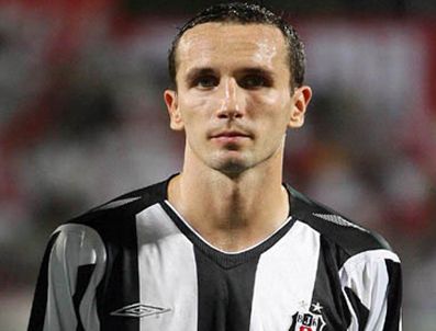 TOMAS SIVOK - Beşiktaş'ta Tomas Sivok'un durumu belirsizliğini sürdürüyor