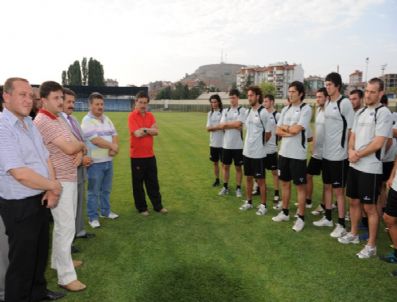 FAHRETTİN POYRAZ - Bozüyükspor'a Meclis Kalecisinden Destek