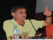 Foça'da 'Cumhuriyetin Dünü Bugünü Yarını' Konferansı