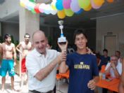 Gediz Tarhana Festivalinde Su Oyunları Şenliği Yüzme Yarışması Düzenlendi