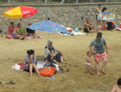 TUZLA BELEDİYESİ - Tuzlalılar 30 Yıl Sonra Plaja Kavuştu