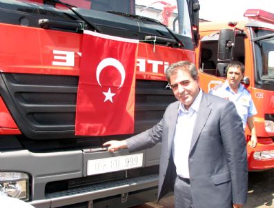 AVNİ ERDEMİR - Amasya Belediyesi Araç Filosunu 40 Araçla Güçlendirdi