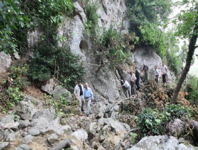 EKREM ÇALıK - Ayva İni Mağarası Turizme Kazandırılıyor