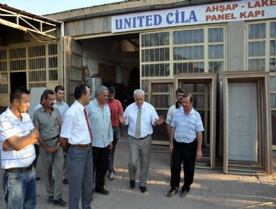 KARAMıK - Siirt Valisi Musa Çolak, Küçük Sanayi Sitesi'nde İncelemelerde Bulundu