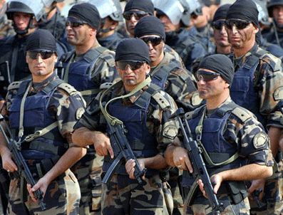 Özel Hareket polisleri G.Doğu'ya gidiyor...