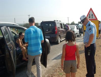 Lapseki'de Zincirleme Trafik Kazası