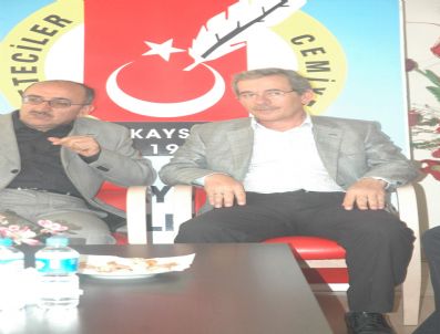 TÜRKIYE PARTISI GENEL BAŞKANı - Tp Genel Başkanı Şener