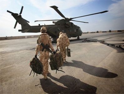 ABD Irak'taki tüm askeri gücü devretti