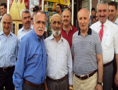 SADIK YAKUT - Ak Parti'nin Referanduma 'Evet' Kampanyası Çalışmaları Sürüyor