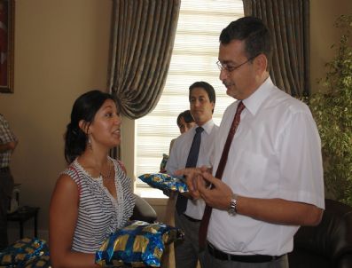 Yabancı Öğrenciler Manisa'yı Çok Beğendi