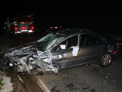 Kars'ta trafik kazası: 2 ölü, 5 yaralı